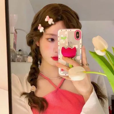 怪物少女妮莫娜
